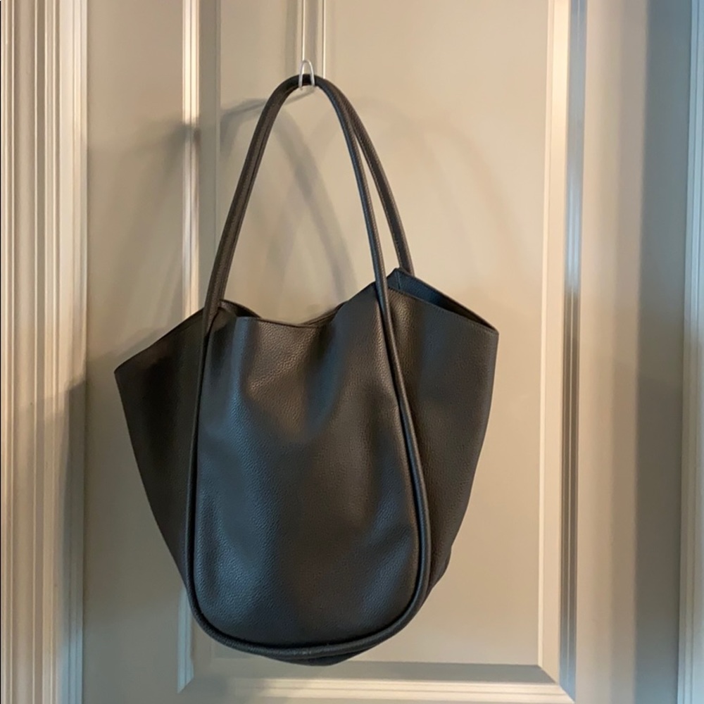 Large tote bag/ shoulder bag